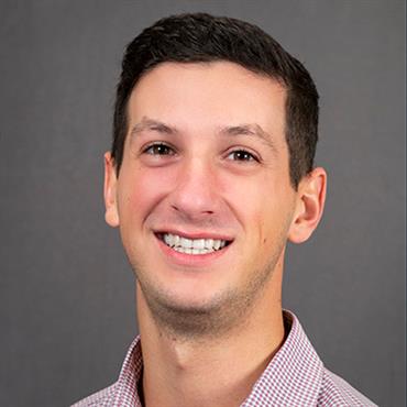 Vice President and enrolled agent dedicated to helping small businesses with accounting solutions, payroll services, and tax preparation in Lakeville, MN.